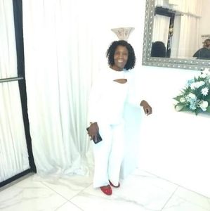 Meet your Posher, Claudette